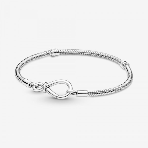 Pandora Moments - Zilveren Snake Armband Infinity Knoop 18cm - 590792C00